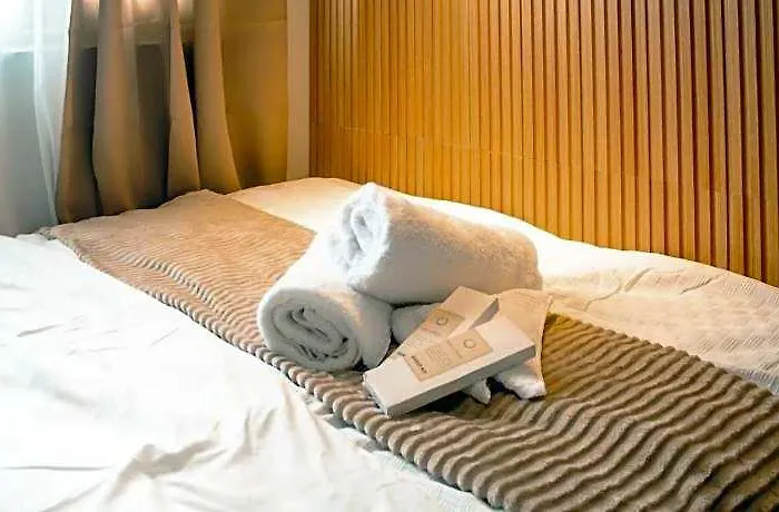 Enjoy Sunset At 1br Near Ccpmanila Bay View Hotel 3*